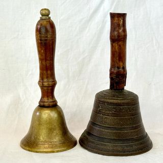 2 ANTICHE CAMPANE IN BRONZO DELLA CHIESA, CAPPELLA MESSA