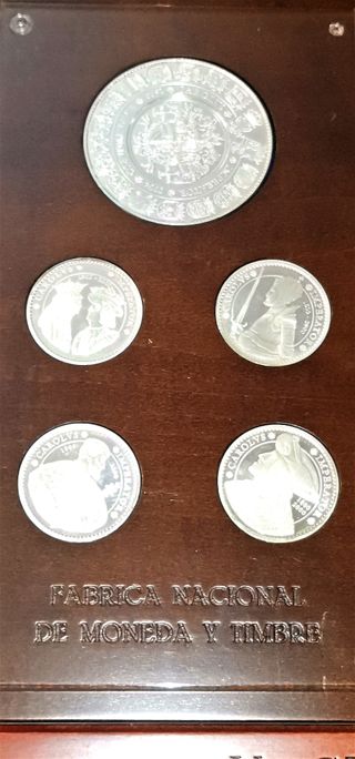 Estuche Carlos V: 5 Aniversario
