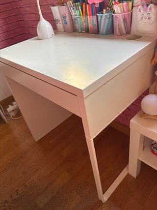 Escritorio blanco Ikea Micke