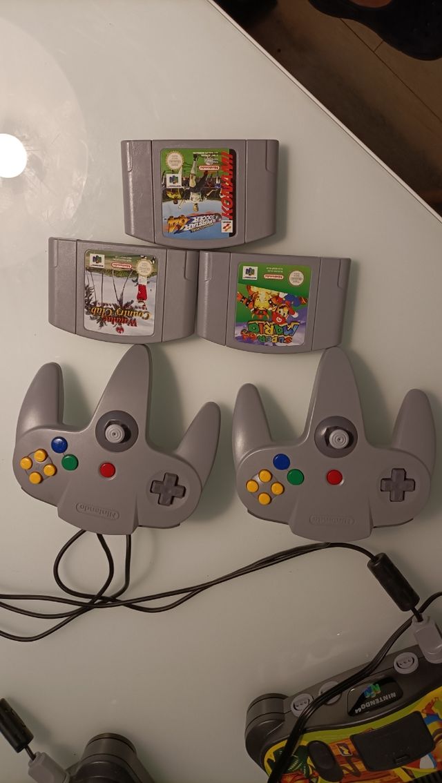 Nintendo 64 edición DK + mando + juego