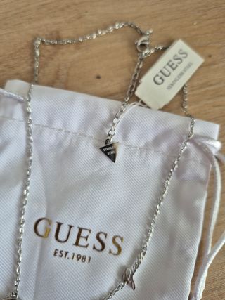 Colgante Guess plata
