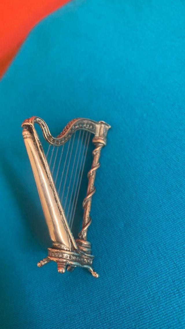 Arpa miniatura d'argento vintage 