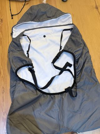 Funda mochila portabebé invierno