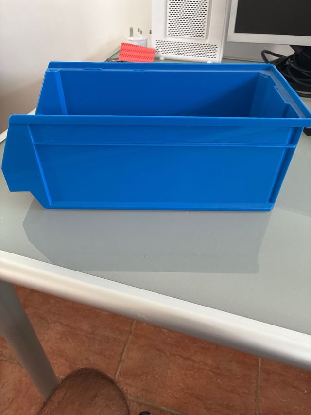 5 Cajas Plásticas Azules Apilables