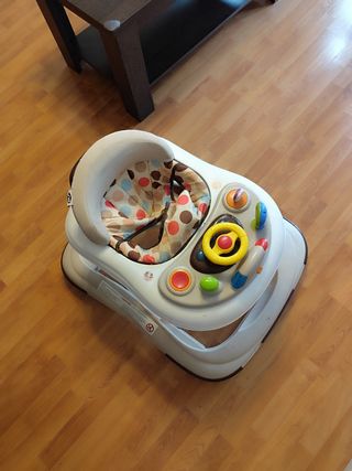 Correpasillos con sonido y juegos