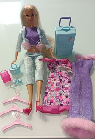 Muñeca Barbie Viaje con Estilo. Travel in Style.