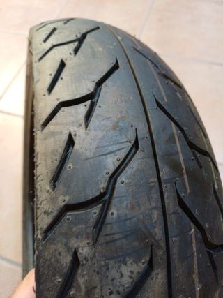 Pneumatico 120/70-16