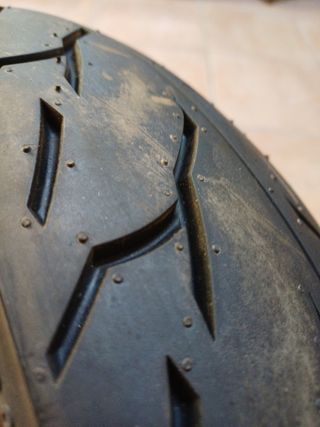 Pneumatico 120/70-16