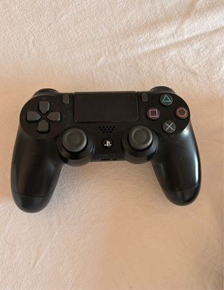 PS4 Slim 1TB - PlayStation 4