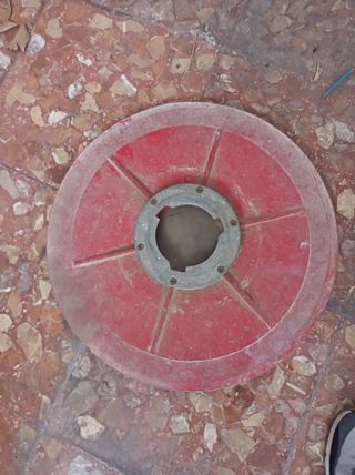 Máquina abrillantar suelos Aguilervi disco de 55cm