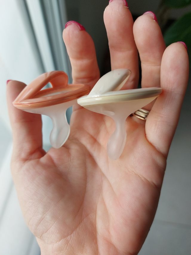 2 Ciucci NUK rosso e beige 0-9 mesi