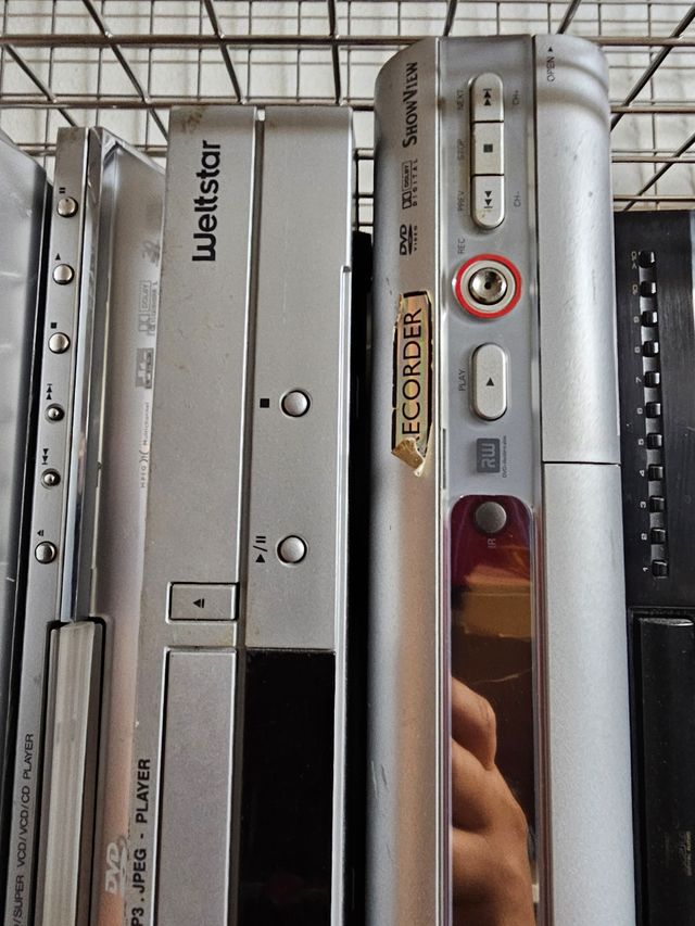 Reproductores DVD - 7 unidades