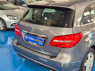 Mercedes-Benz Clase B B 180 BlueEFFICIENCY