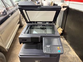 Impresora Kyocera multifunción