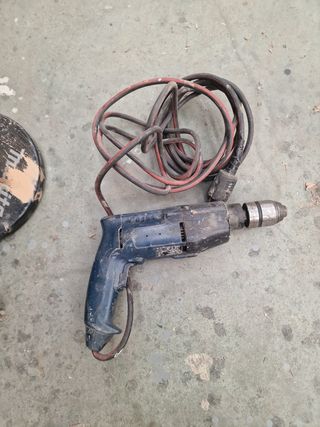 Taladro Bosch GBM 13-2 usado