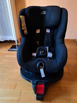 Britax Römer Dualfix i-Size