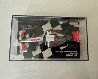 Lewis Hamilton McLaren 2009 Minichamps 1:43