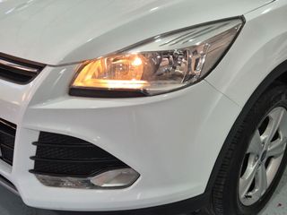FORD Kuga 1.6 EcoBoost 150 ASS 4x2 Titanium