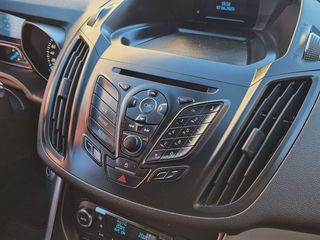 FORD Kuga 1.6 EcoBoost 150 ASS 4x2 Titanium