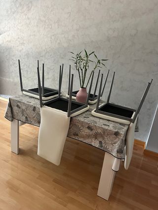 Mesa comedor extensible y juego de 4 sillas