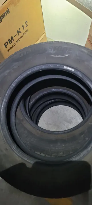 Neumáticos 195/65R15 bridgeston turanza t-005
