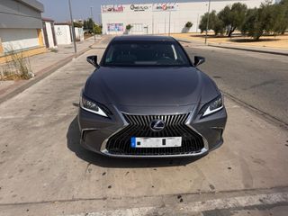 Lexus ES300h 25.000kms