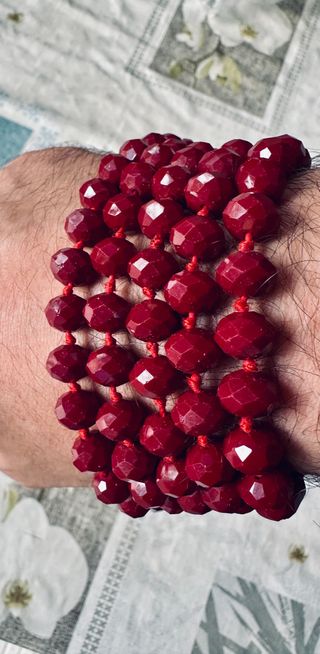 Collana color bordó lunga 60 cm e versatile