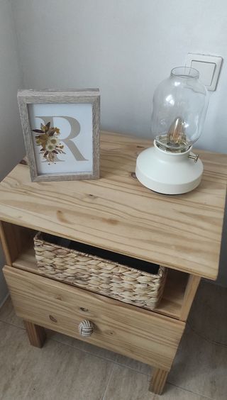 Mesilla noche Ikea - Madera