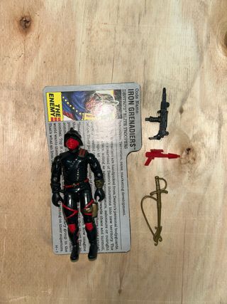 Iron Grenadier GI Joe
ficha en inglés