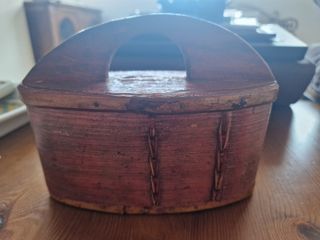 Cajita madera antigua