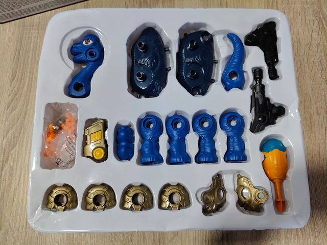 Dinobots DIY: ¡Crea tus dinosaurios!