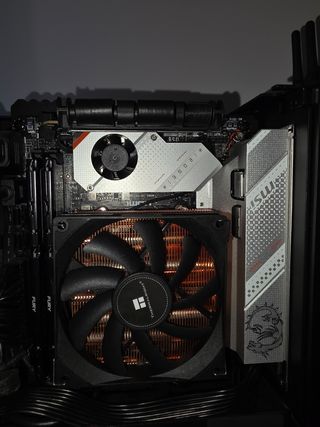 Mini PC Alta Gama Elegante 4K