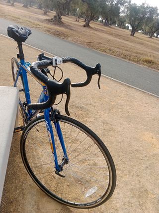 Bicicleta carretera Hilland. [Nueva]
