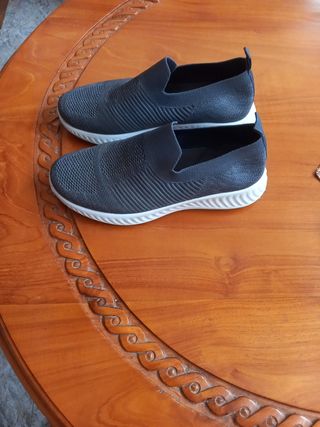 Zapatillas cómodas grises oscuro- 40