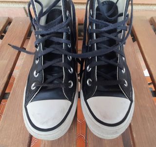 Converse negras plataforma piel talla 37