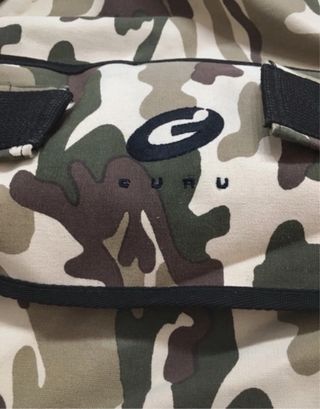 Bandolera camuflaje Guru - Y2K