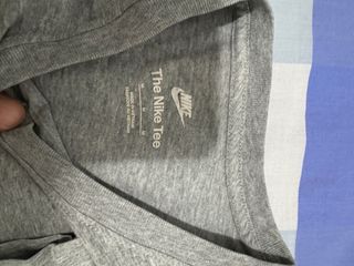 Camiseta Nike gris - Talla M