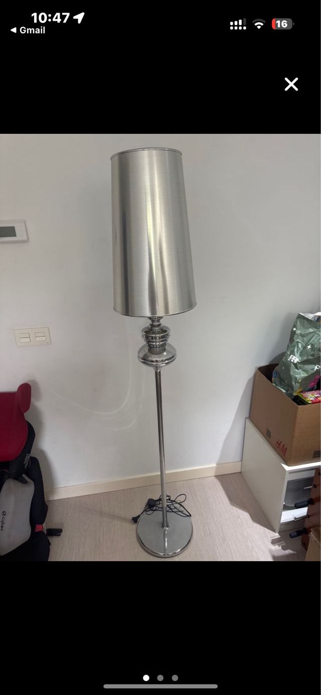 Lámpara pie plata - Metal