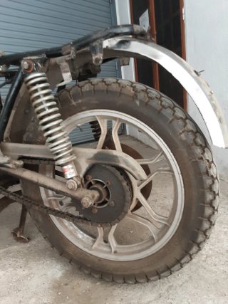 Ducati 500 twin Mototrans. Desguace