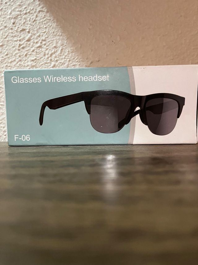 Audífonos inalámbricos - Gafas F-06