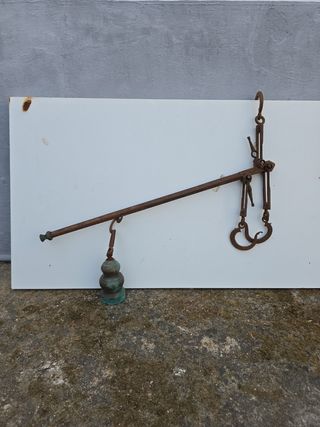 Báscula romana antigua (120kg)