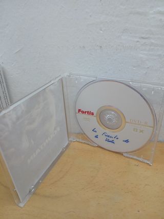 Carlos Baute Lote CD Latino, 8 euros.