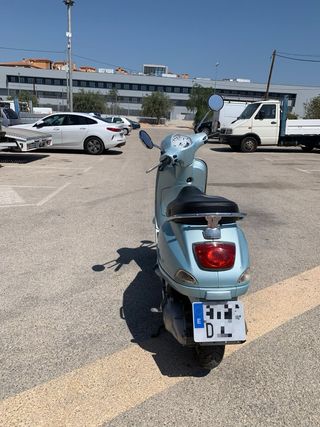 Vespa LX 125