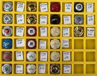 Lote 21 Chapas de Cava