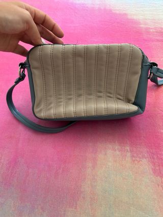 Bolso Parfois azul y beige 