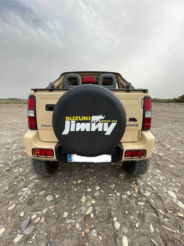 Suzuki Jimny 2004