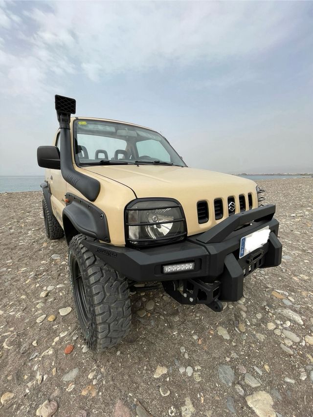 Suzuki Jimny 2004