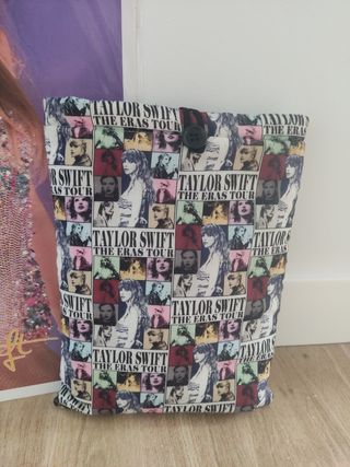 Funda libro Taylor Swift + lamina