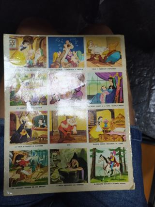Libro cromos Blanca Nieves