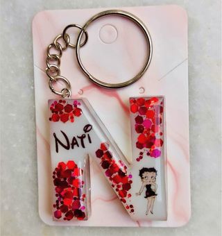 Llavero Letra Betty Boop personalizado